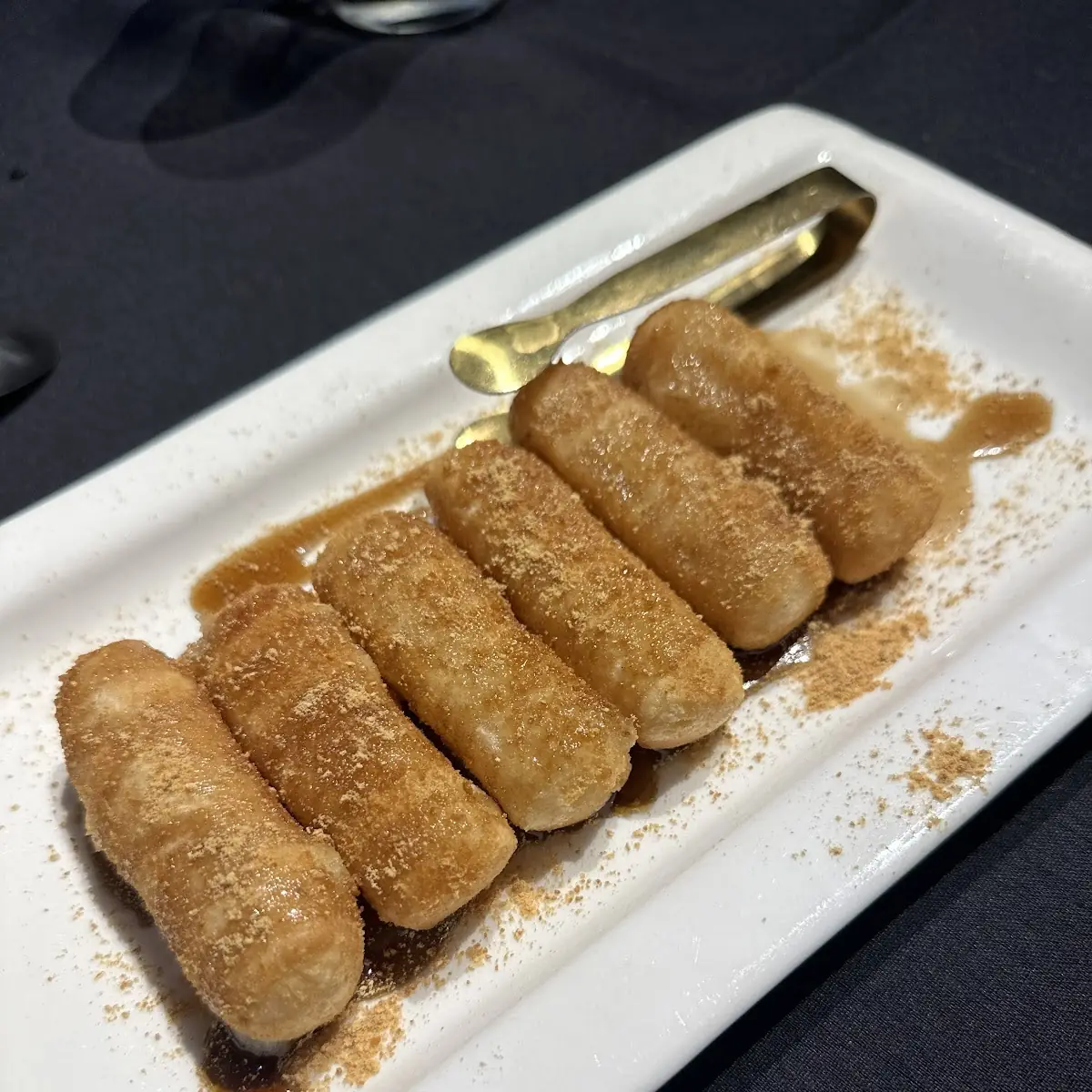 Brown Sugar Glutinous Rice Cake 红糖糍粑